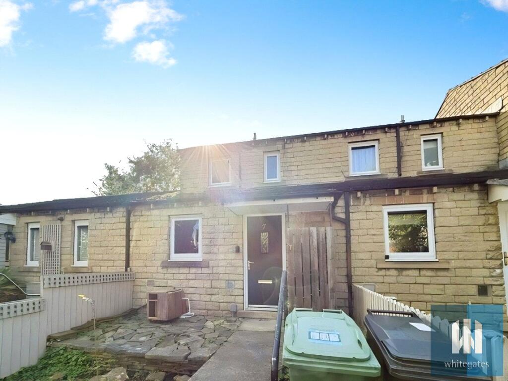 Main image of property: Queen Elizabeth Gardens, Springwood, Huddersfield, HD1
