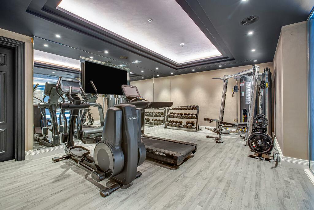 Additional property image - Holwood Park Avenue, Keston Park, Keston, BR6
