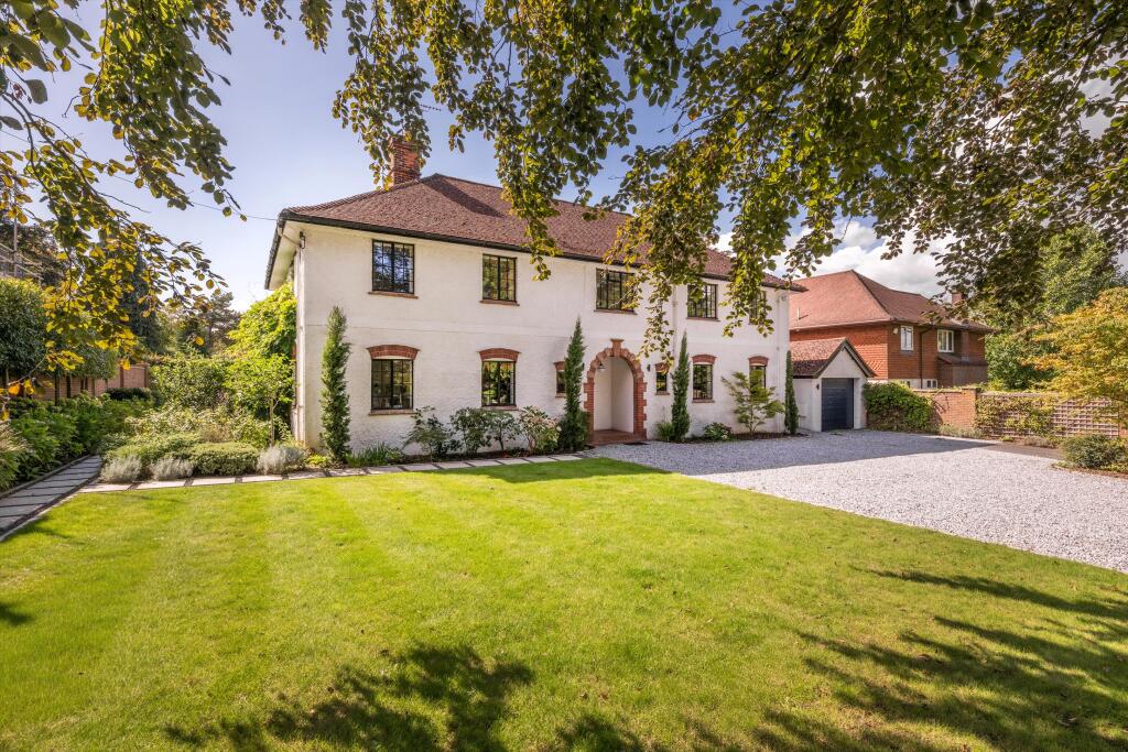 Main image of property: Grassy Lane, Sevenoaks, Kent, TN13