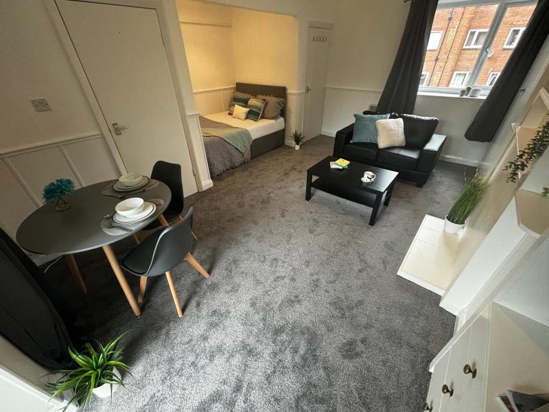 Main image of property: 21 Cumberland Court