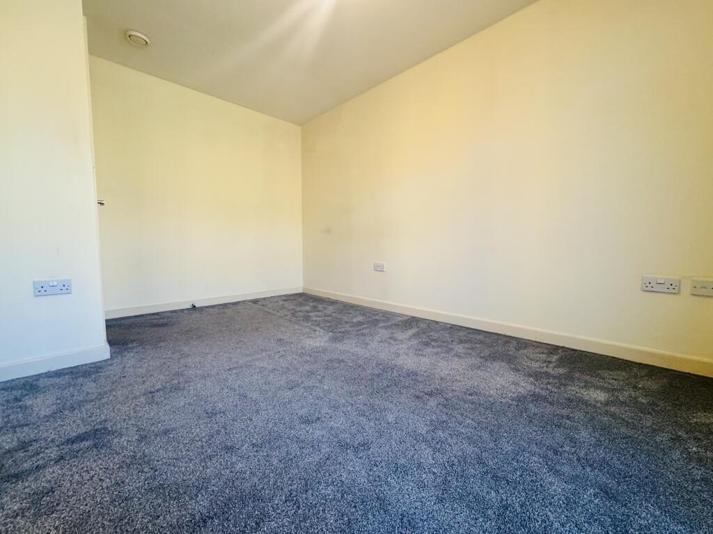 Additional image 5 of Leeds Road, BRADFORD