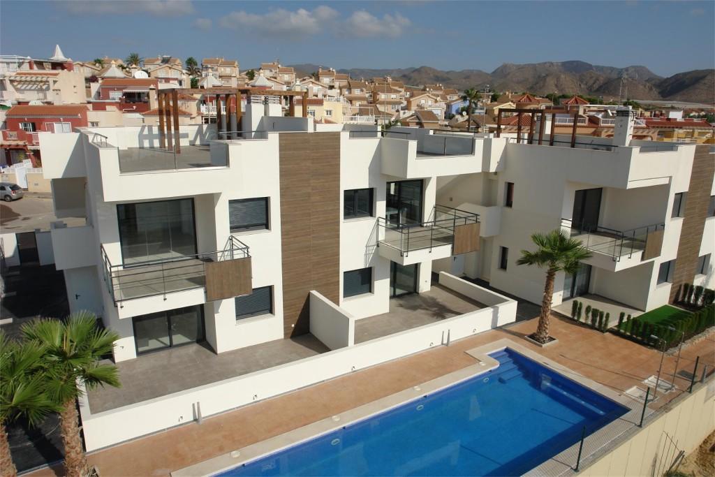 new Apartment in Puerto de Mazarr�n...