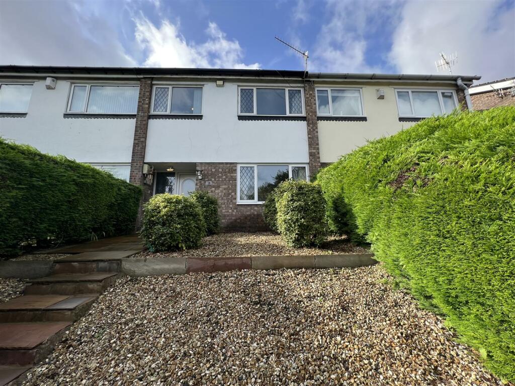 3 bedroom terraced house for sale in The Paddocks, Aberaman, Aberdare, CF44