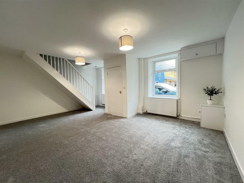Additional property image - Fforchaman Road, Cwmaman, Aberdare