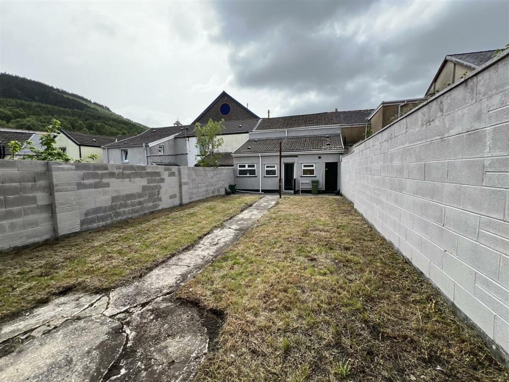 Additional property image - Fforchaman Road, Cwmaman, Aberdare