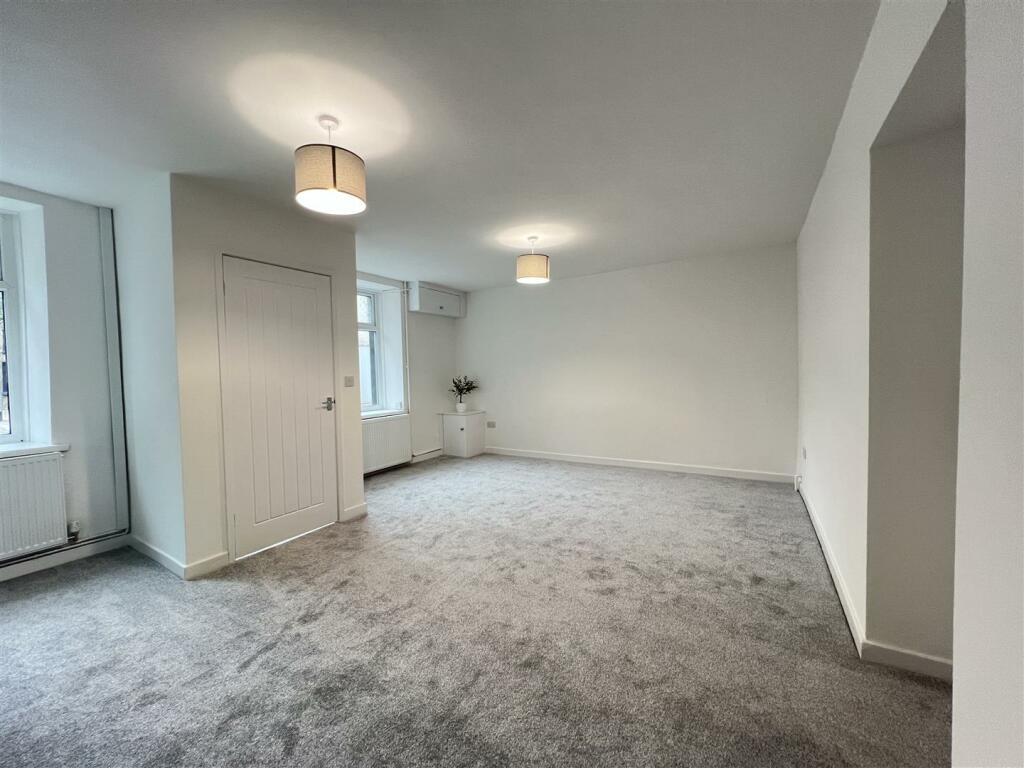 Additional property image - Fforchaman Road, Cwmaman, Aberdare