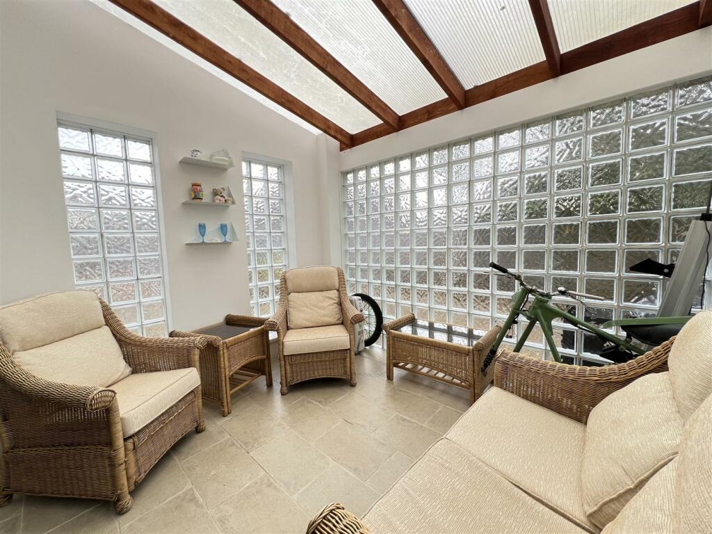 Additional property image - Penderyn Road, Hirwaun, Aberdare