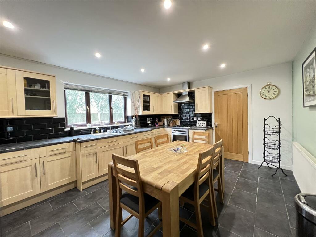 Additional property image - Penderyn Road, Hirwaun, Aberdare