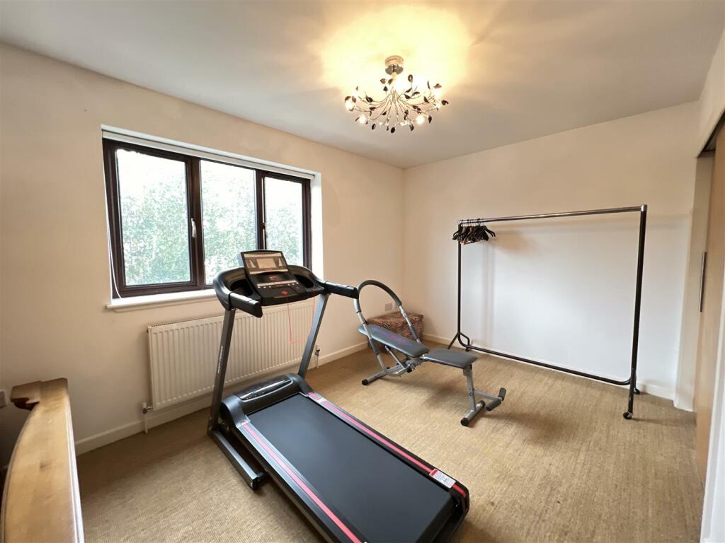 Additional property image - Penderyn Road, Hirwaun, Aberdare
