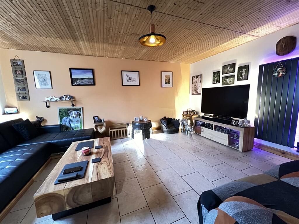 Additional property image - The Ridings, Aberdare