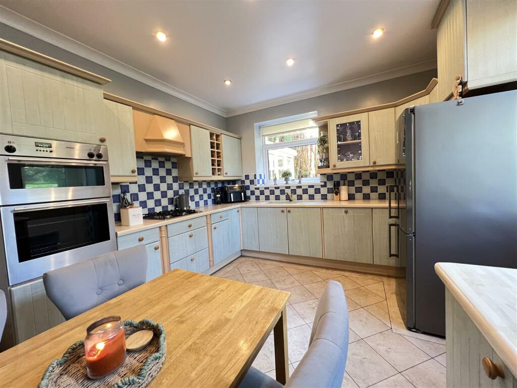 Additional property image - Glanrhyd Street, Cwmaman, Aberdare