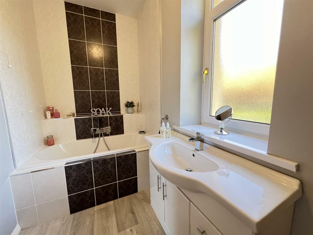 Additional property image - Glanrhyd Street, Cwmaman, Aberdare