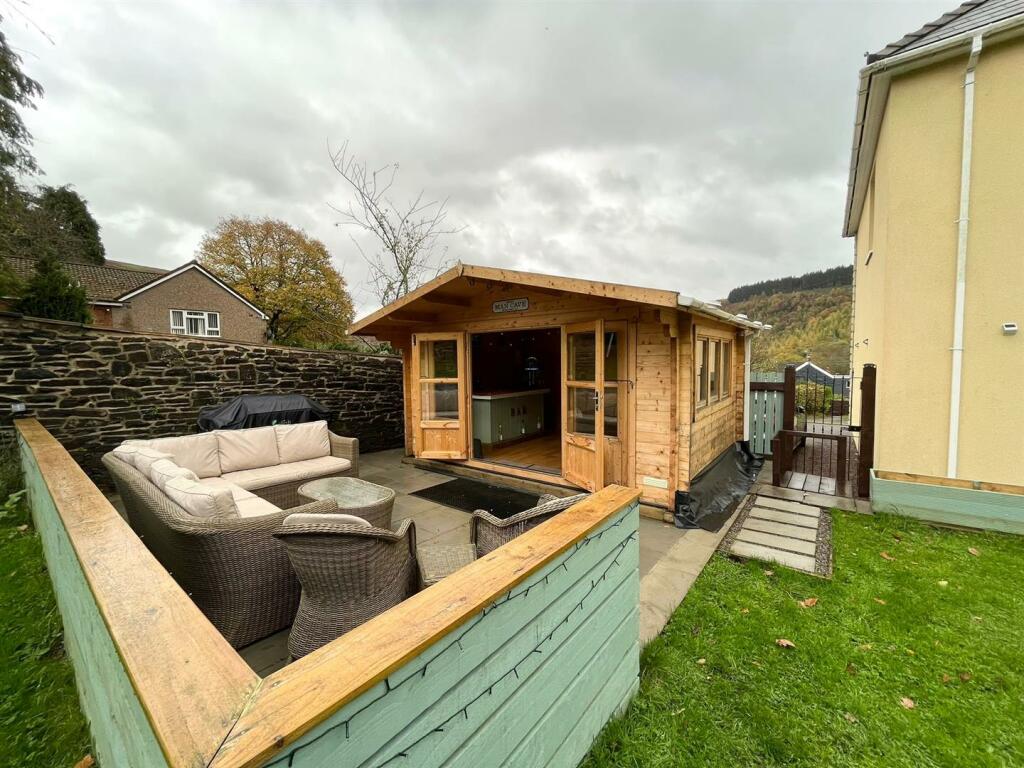 Additional property image - Glanrhyd Street, Cwmaman, Aberdare