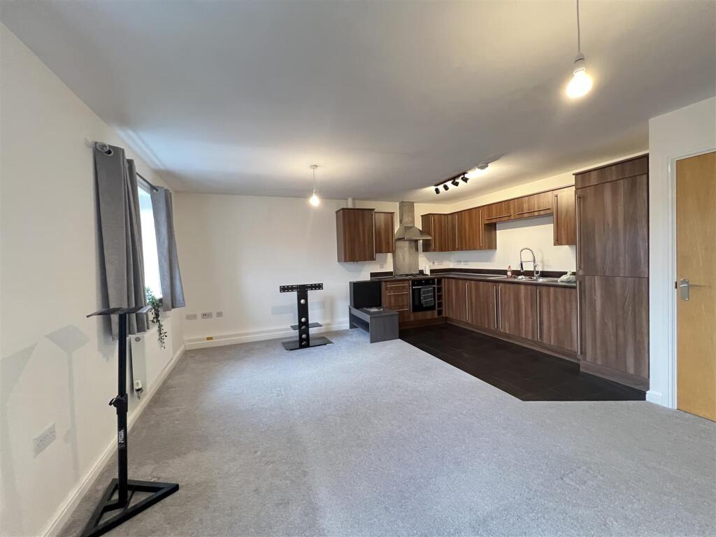 Property image for Cae Alaw Goch, Aberdare