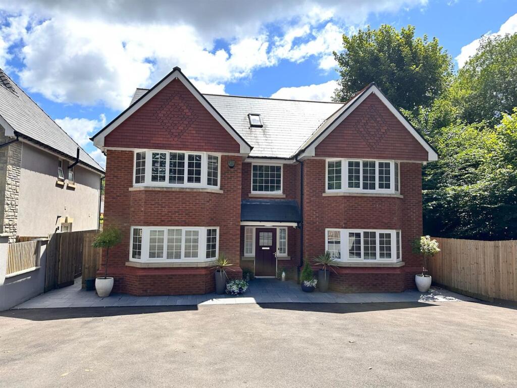 Main image of property: Cwmynysminton Road, Aberdare