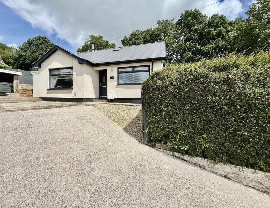 Main image of property: Fairfield Close, Aberdare