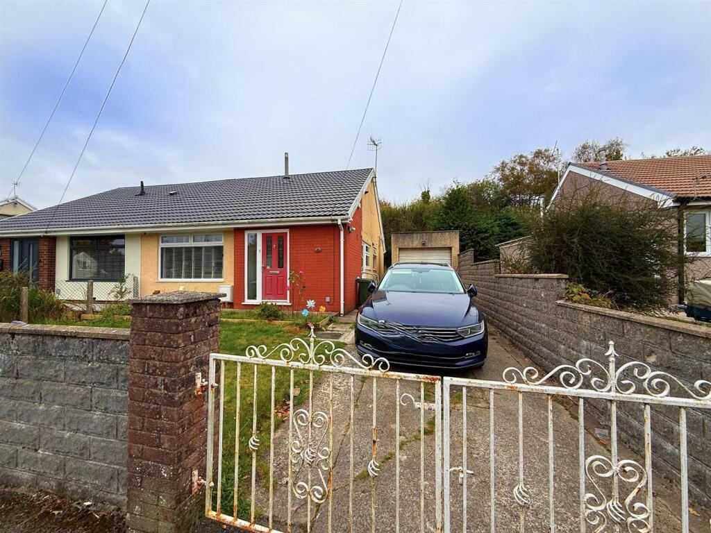 Main image of property: Bryn Onnen, Penderyn, Aberdare