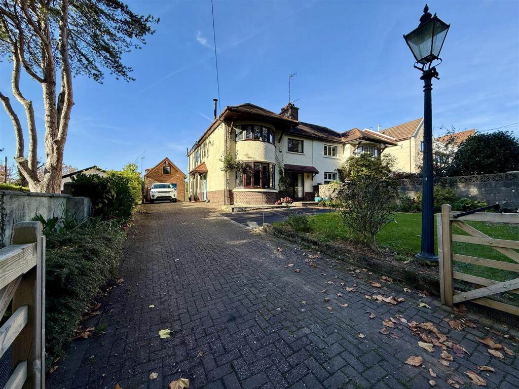 Main image of property: Merthyr Road, Llwydcoed, Aberdare