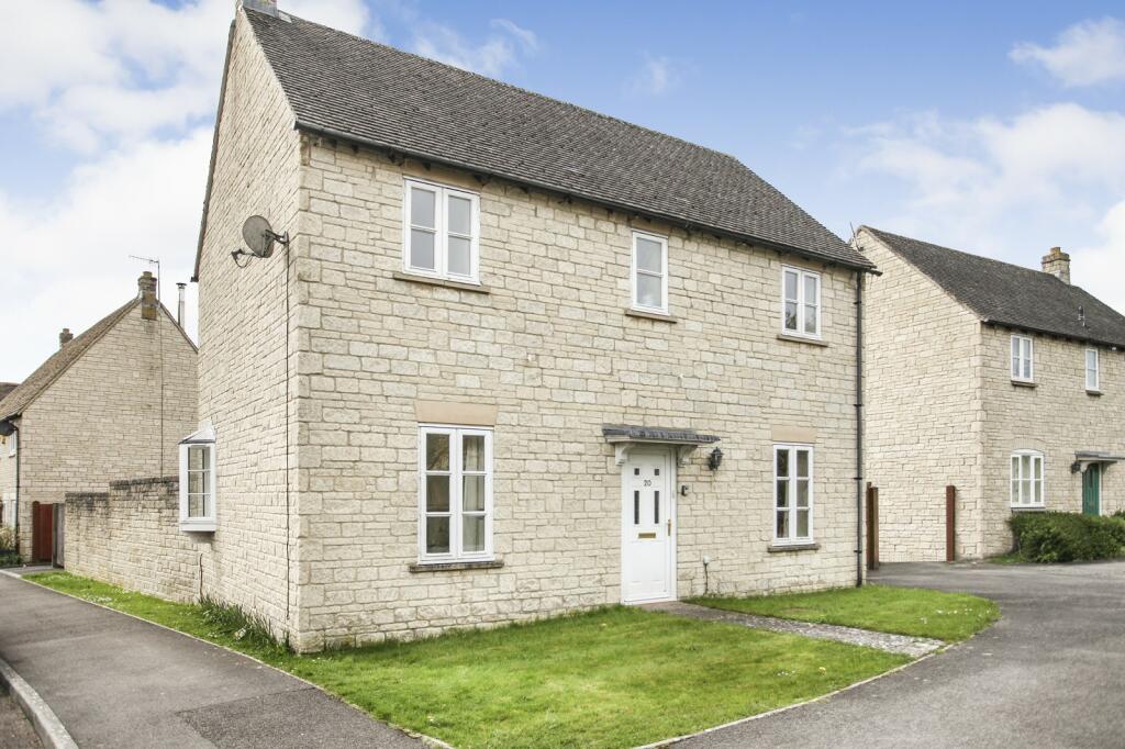 3 bedroom detached house for sale in Beddome Way, BourtonontheWater