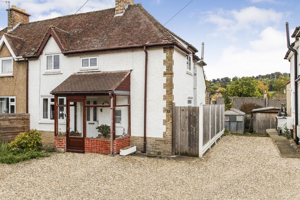 3 bedroom semi-detached house