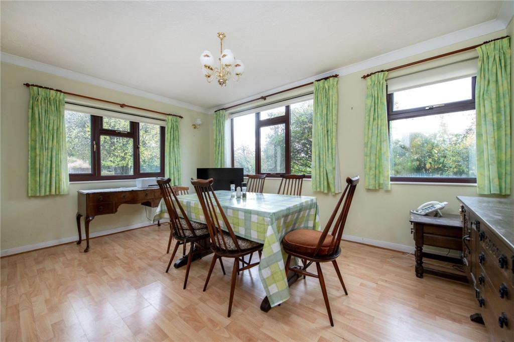 6 bedroom bungalow for sale in Bulby, Bourne, Lincolnshire, PE10