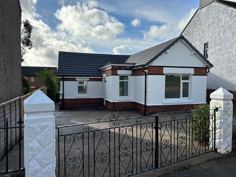 3 bedroom detached bungalow for sale in Clayton Road, Pentre Broughton
