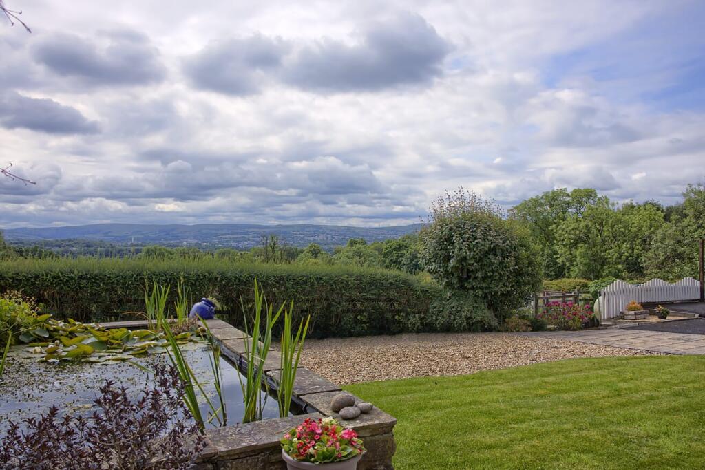 Additional property image - Green Top, New Laund Farm, Greenhead Lane, Fence, Lancashire, BB12