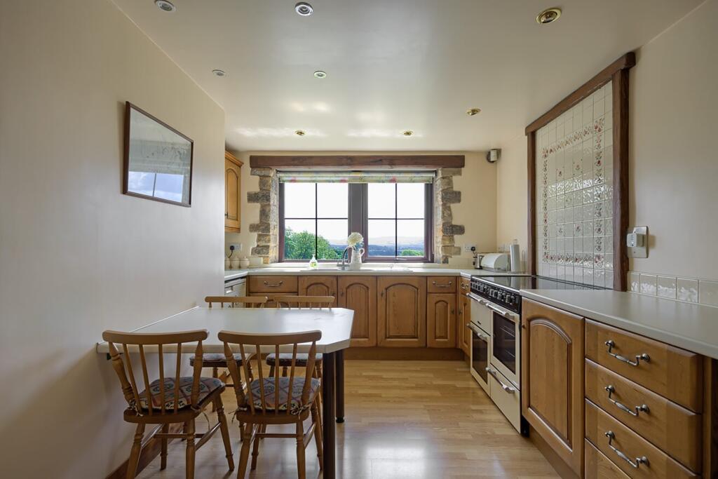 Additional property image - Green Top, New Laund Farm, Greenhead Lane, Fence, Lancashire, BB12