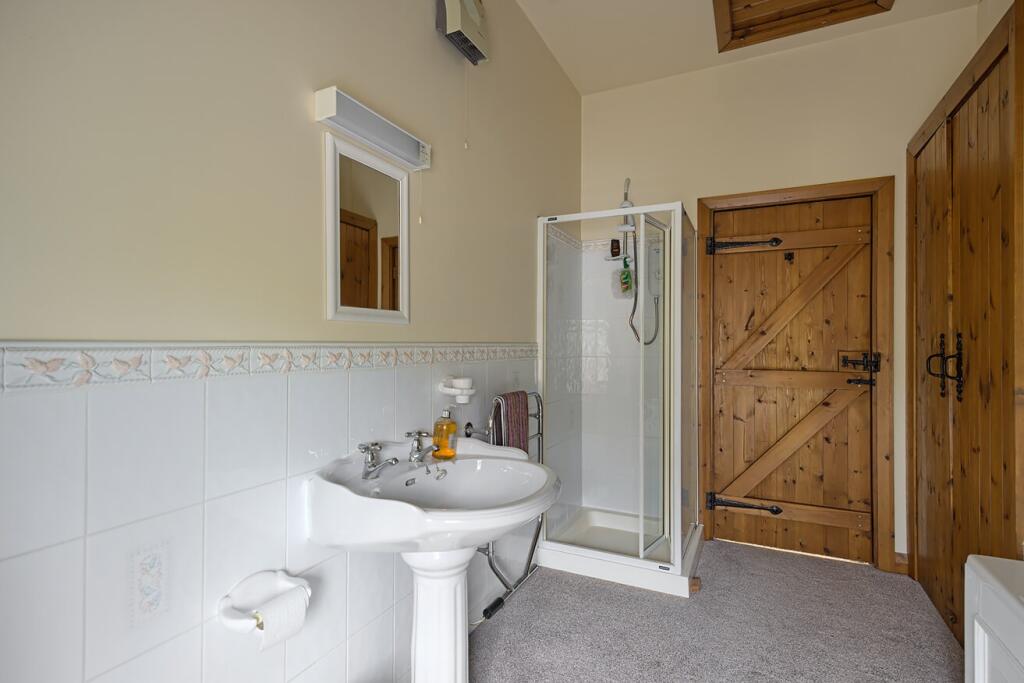 Additional property image - Green Top, New Laund Farm, Greenhead Lane, Fence, Lancashire, BB12