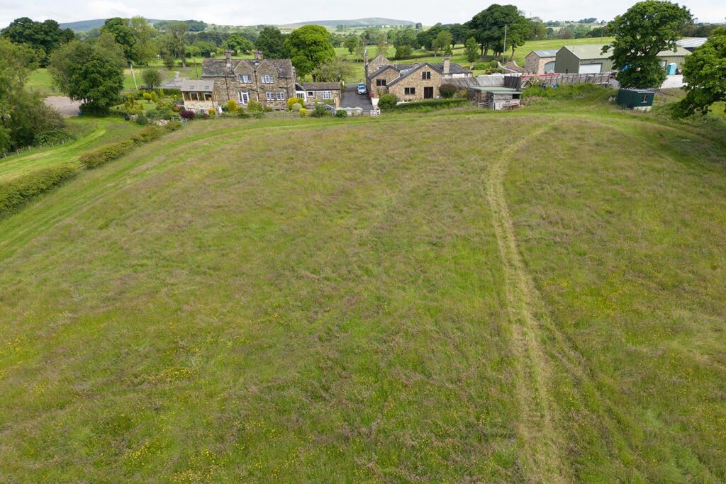 Additional property image - Green Top, New Laund Farm, Greenhead Lane, Fence, Lancashire, BB12