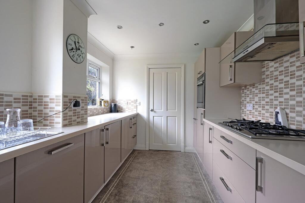 Additional property image - Westbourne Avenue, Burnley, Lancashire, BB11