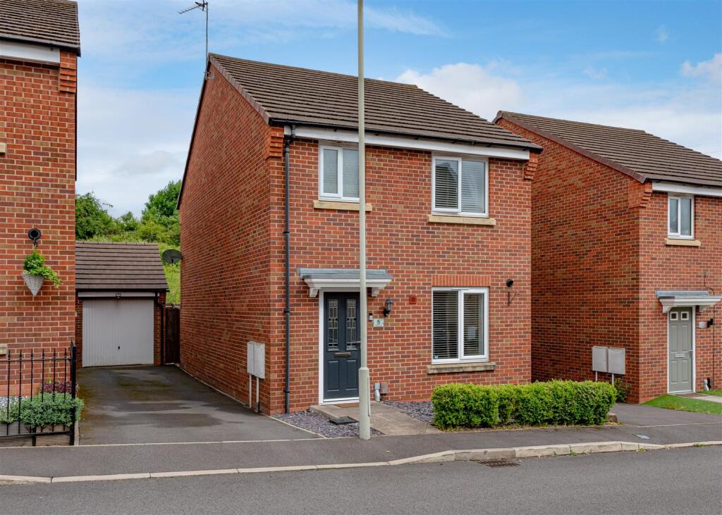 Main image of property: 5 Taper Close, Kingswinford