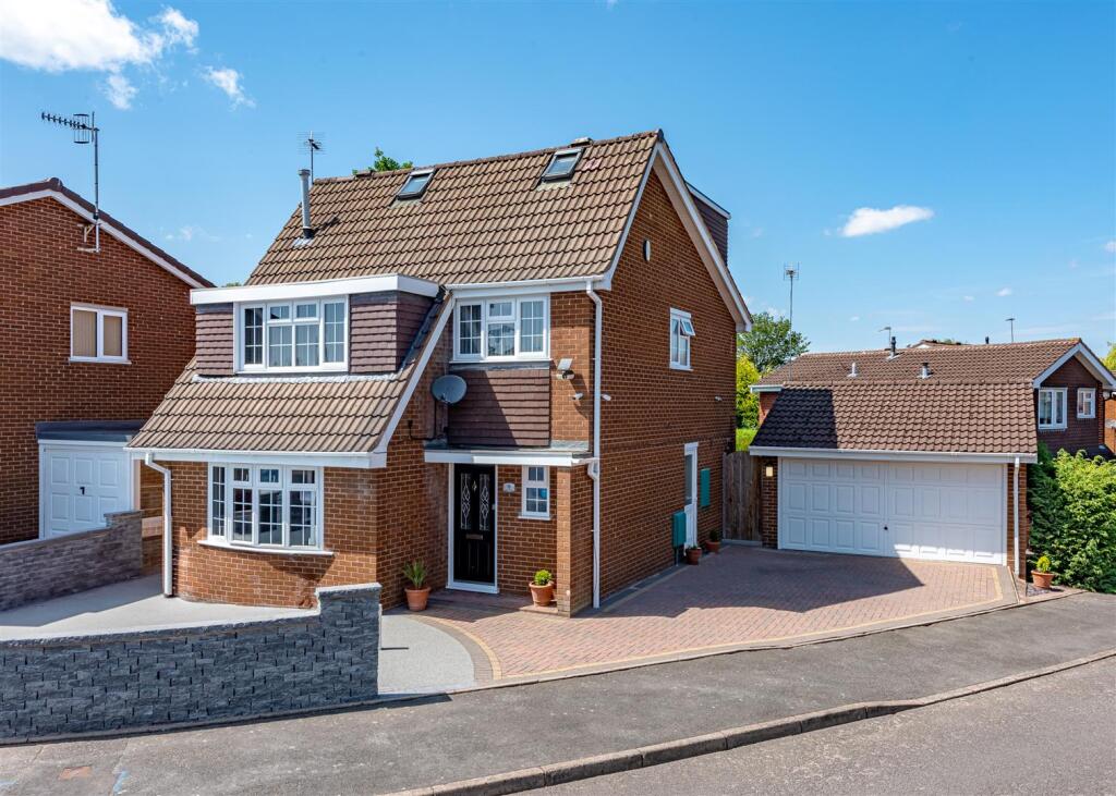 Main image of property: 9 Prosper Meadow, Kingswinford