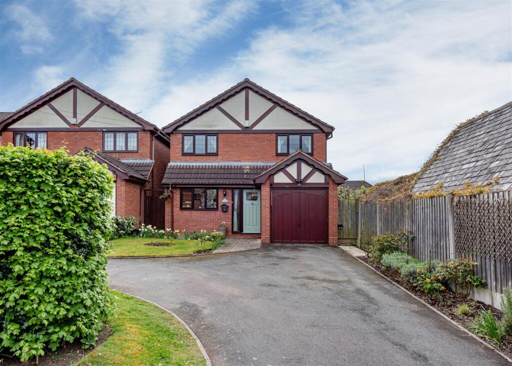 Main image of property: 2 Sytch Lane, Wombourne, Wolverhampton