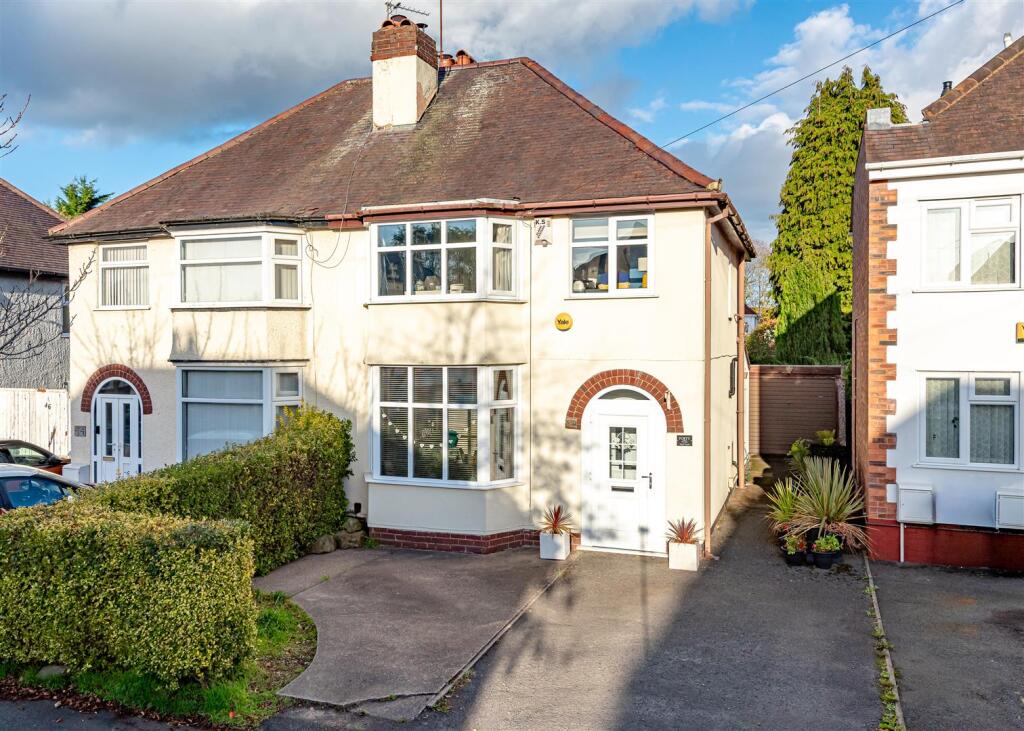 Main image of property: 42 Regent Road, Wolverhampton