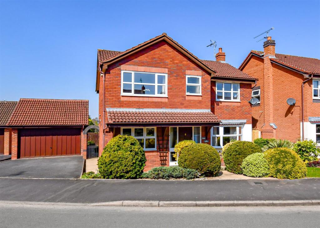Main image of property: 15 Penleigh Gardens, Wombourne