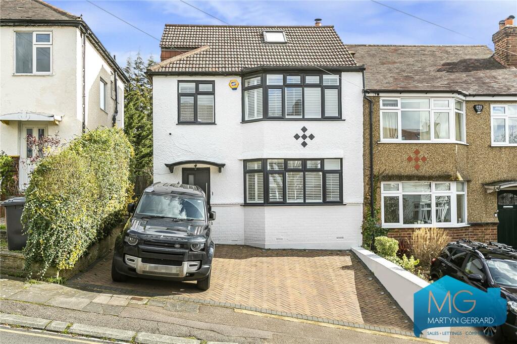 Main image of property: Woodfall Avenue, High Barnet, Hertfordshire, EN5