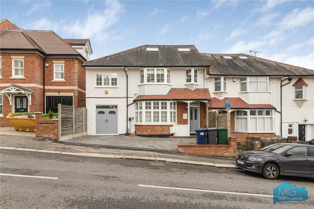 Main image of property: Woodville Road, Barnet, EN5