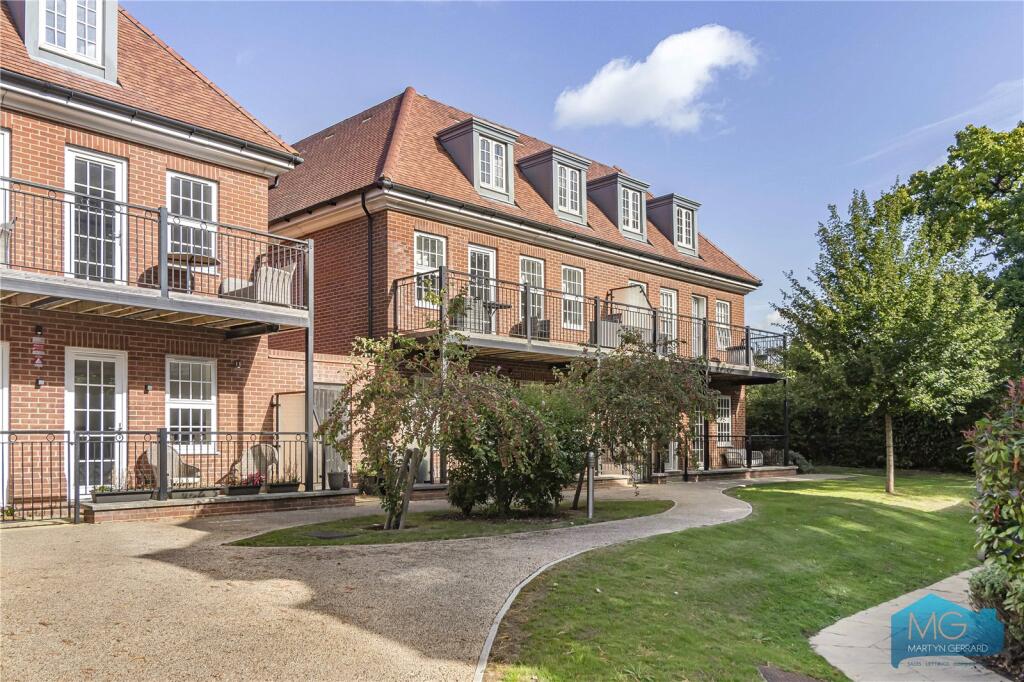 Main image of property: Barnet Road, Barnet, EN5