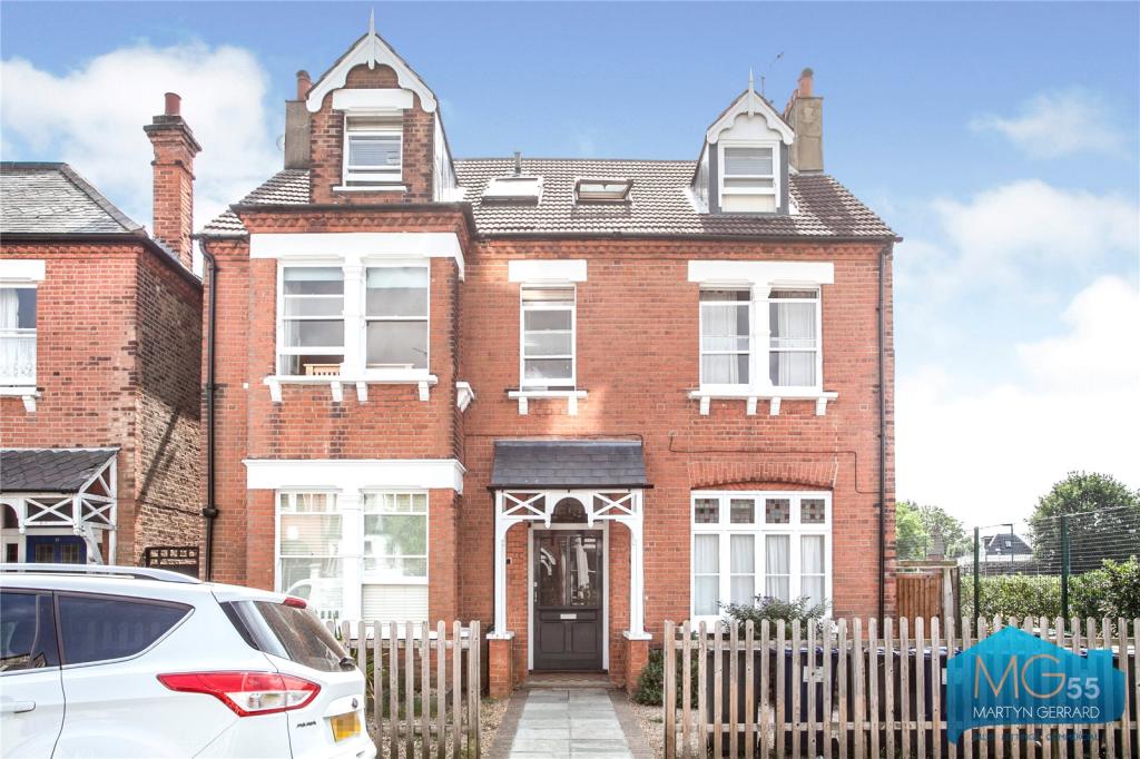 1 bedroom apartment for sale in Marriott Road, EN5