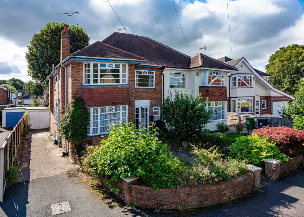 4 bedroom semidetached house for sale in 7 Newbridge Gardens, Newbridge, Wolverhampton, WV6