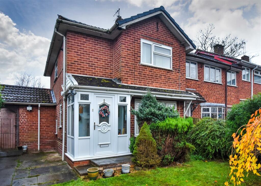 2 bedroom end of terrace house for sale in 5 Manor Close, Codsall