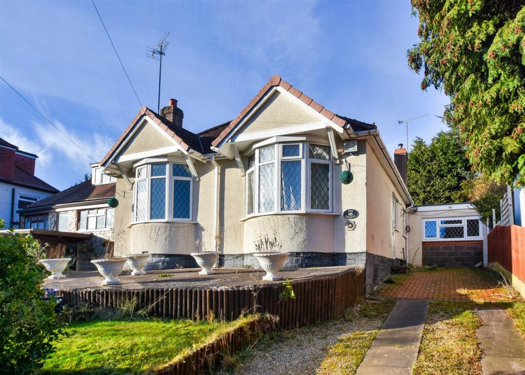 4 bedroom detached bungalow for sale in The Chalett, 78 Bridgnorth Road