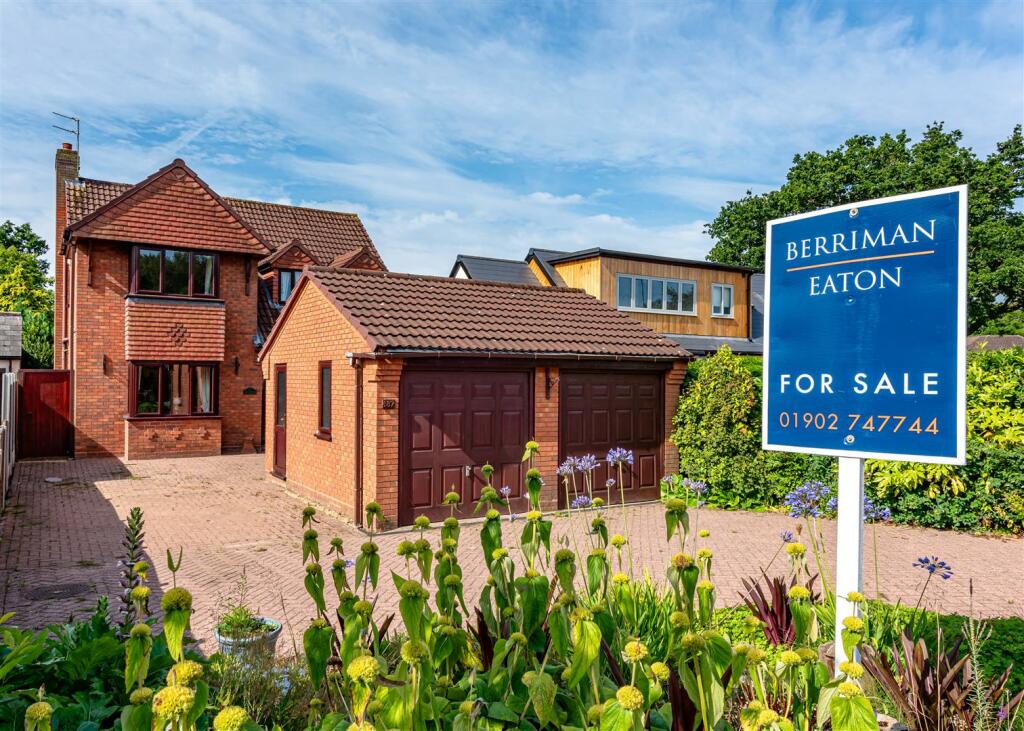 4 bedroom detached house for sale in Bridgeside, 187 Birches Road