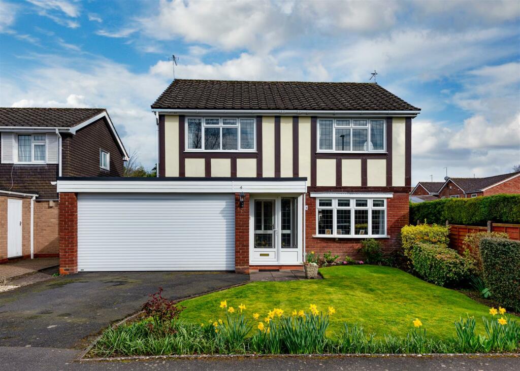 4 bedroom detached house for sale in 4 Rivendell Gardens, Tettenhall, WV6