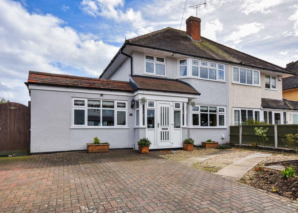 4 bedroom semidetached house for sale in 34 Delaware Avenue