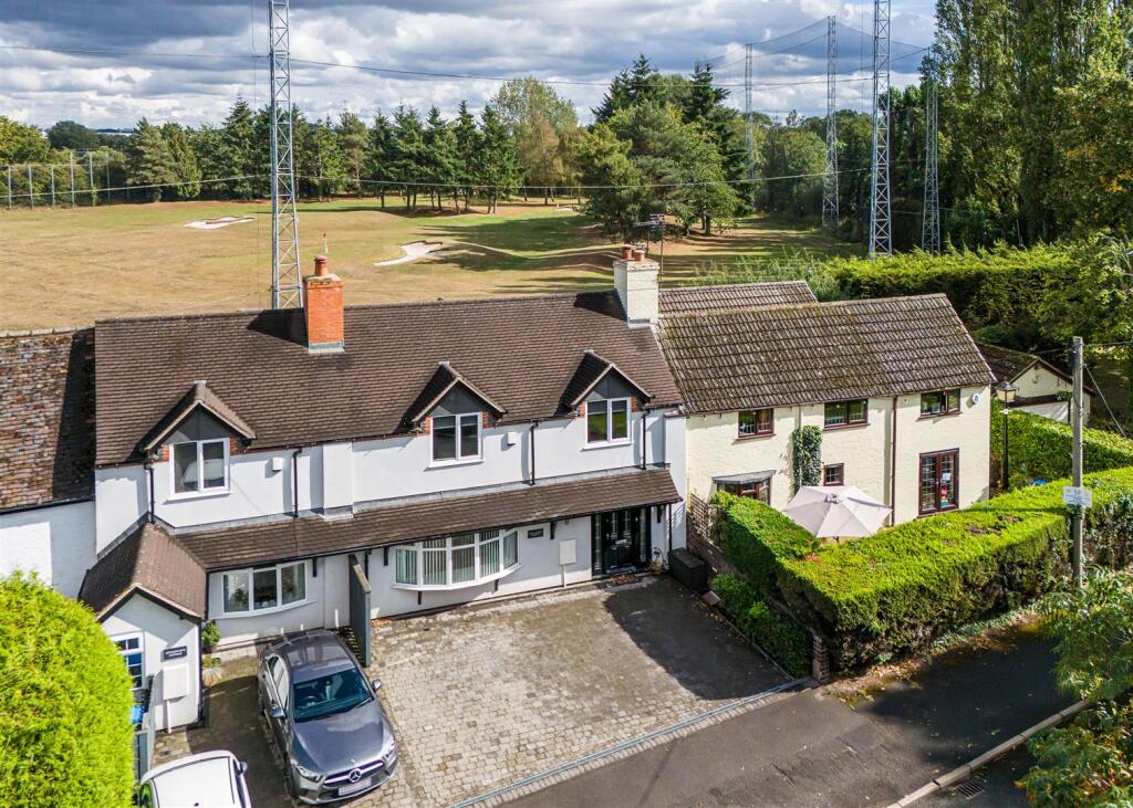 Main image of property: Three Hammers Farmhouse, Old Stafford Road, Cross Green Coven, Wolverhampton, WV10 7PP