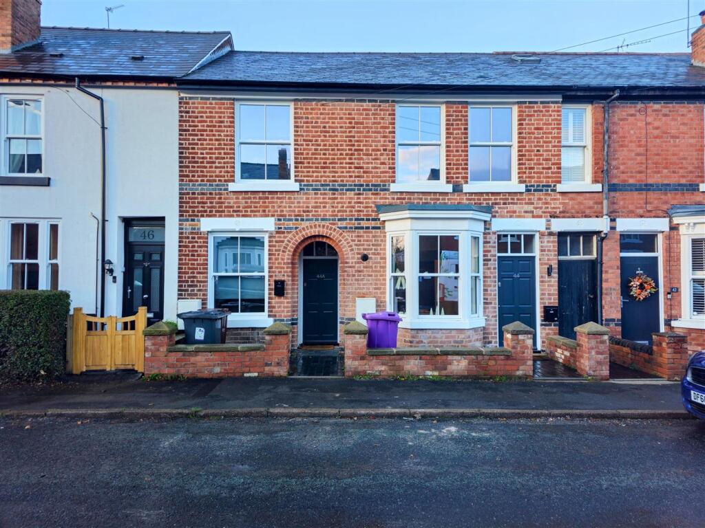 Main image of property: 44a Limes Road, Tettenhall