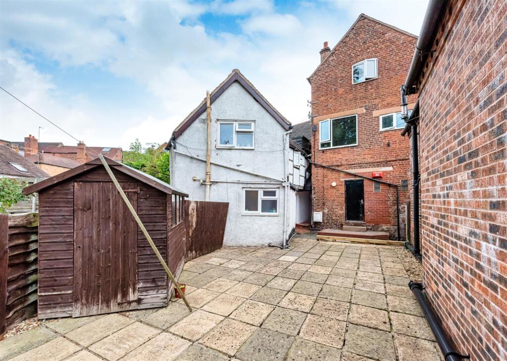 Main image of property: 8a Church Street, Shifnal, TF11 9AA