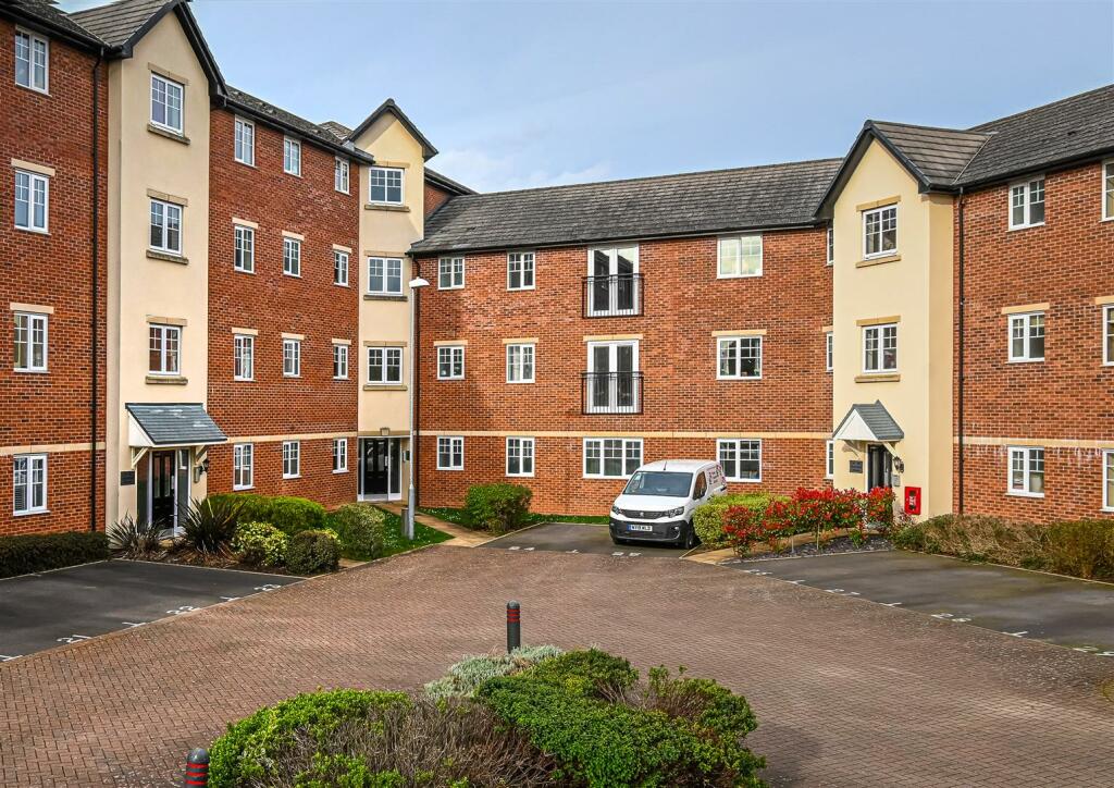 2 bedroom apartment for sale in 23 Greyfriars House, Kings Court